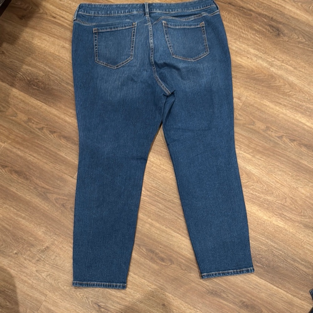 Torrid feel the fit Classic Blue Women's Jeans size 16R NWOT - Picture 3 of 4